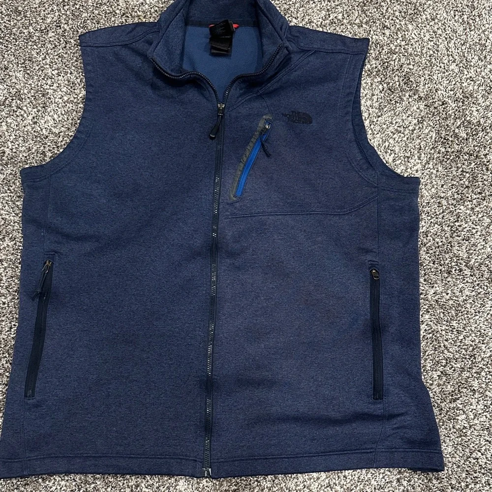 The North Face Men's Navy Vest